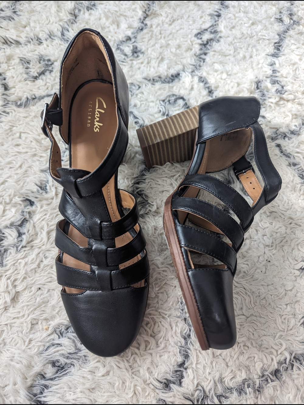 Clarks Artisan Black Strappy Leather High Heels - Picture 9 of 10